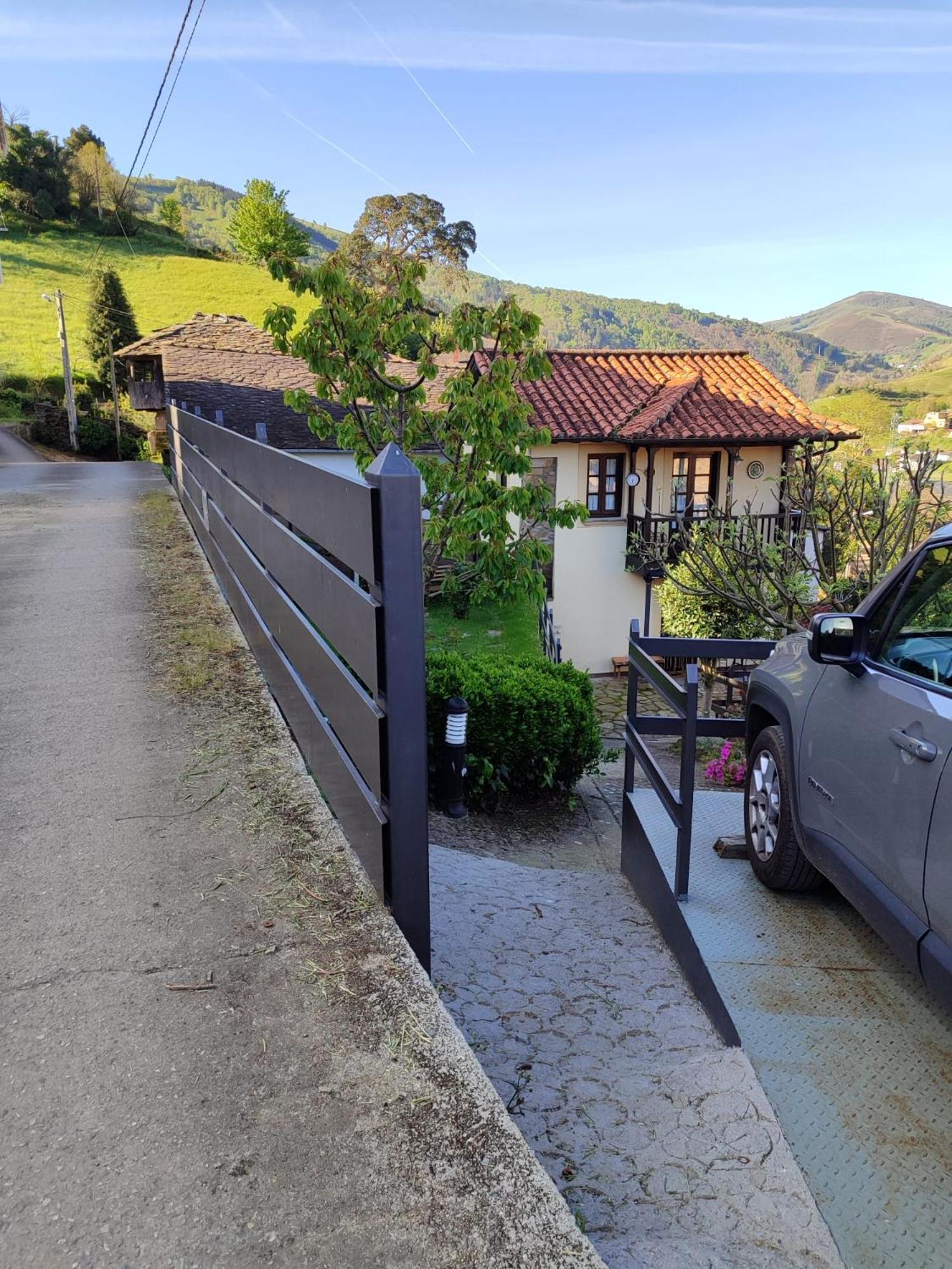 La Casina De Santulaya Adrales Exterior foto